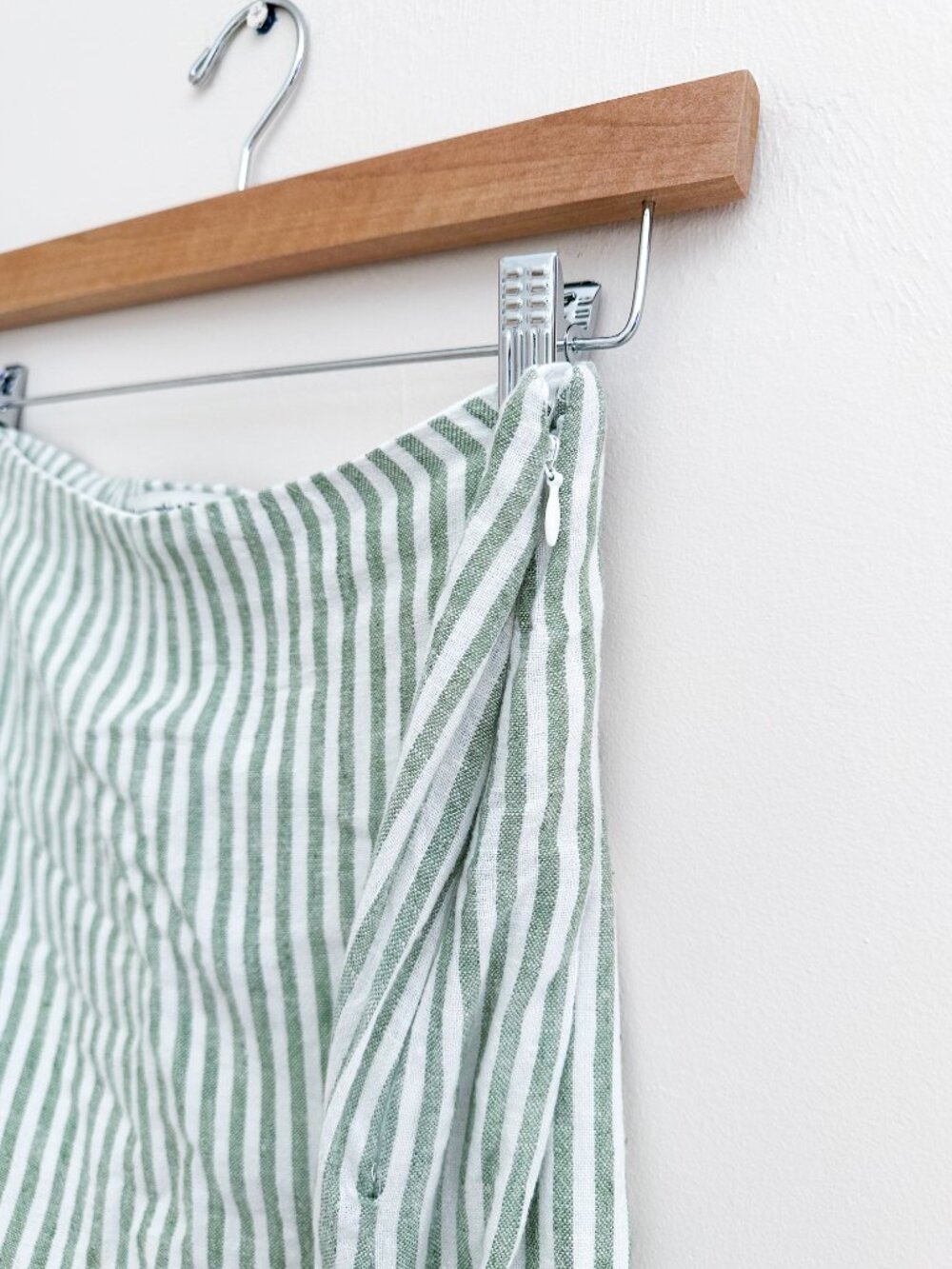 Abercrombie & Fitch The A&F Scarlett Linen-Blend Mini Skort Green Stripe Size S - Picture 5 of 8